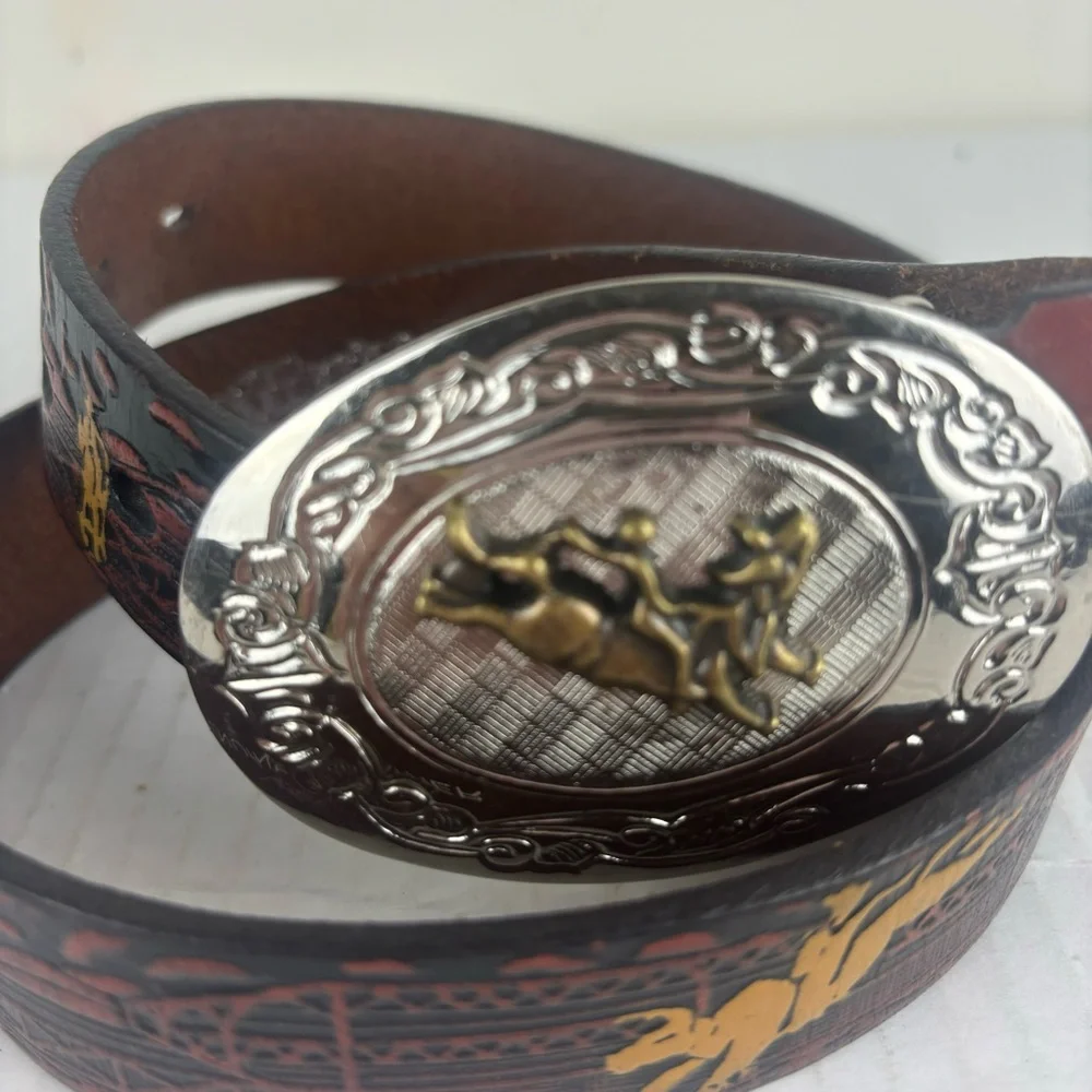 Nocona Boys Western Style Belt- Tooled Leather-EUC